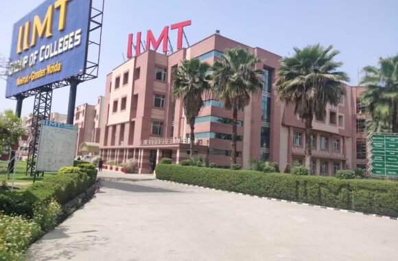 TOP 10 BEST ENGINEERING COLLEGE IN NOIDA